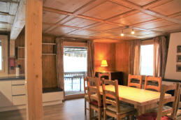 Wohnzimmer River Apartment